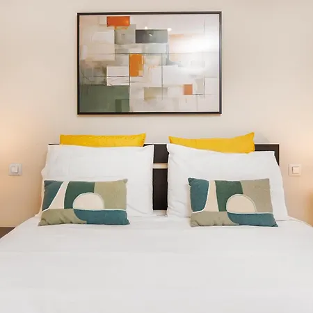 Premium Avenue Two Bedrooms פונשל