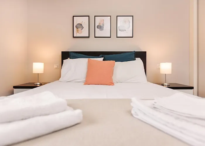 Premium Avenue Two Bedrooms *