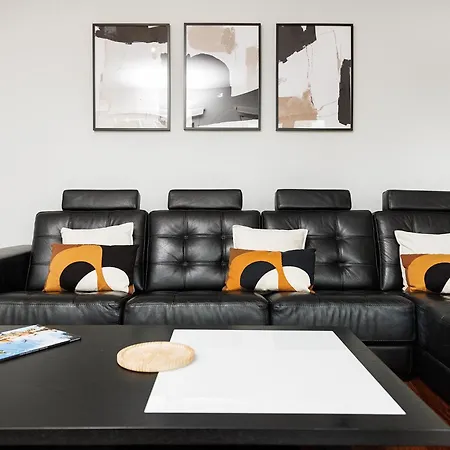 Premium Avenue Two Bedrooms * 丰沙尔