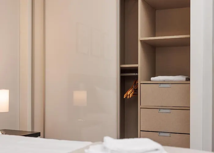 Premium Avenue Two Bedrooms Apartmán