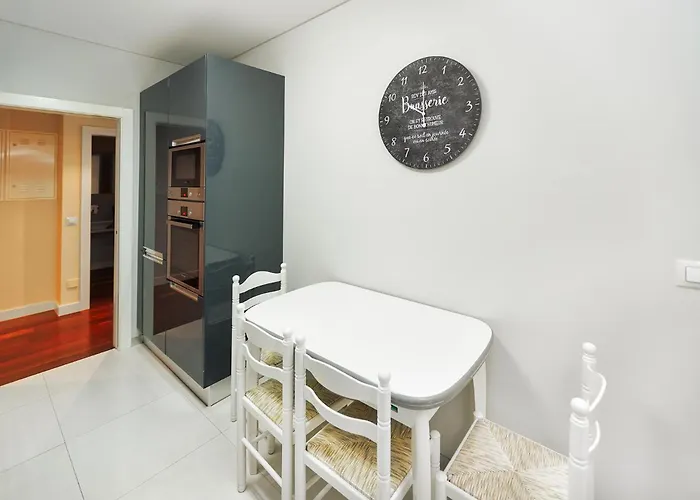 Premium Avenue Two Bedrooms Apartmán *